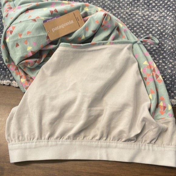 NEW Patagonia Alpine Valley Athletic Dress in Gypsum Green Size Small - Picture 8 of 10